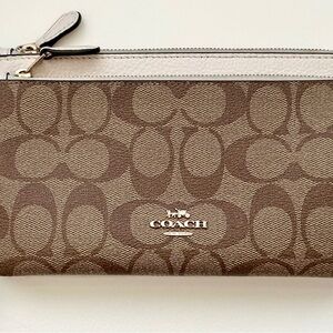 Coach Tan Signature Pattern Wristlet